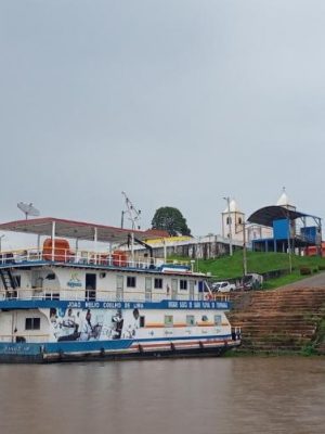 Para proporcionar a participação popular no processo de aperfeiçoamento da gestão pública, a Ouvidoria-Geral do Ministério Público do Estado do Amazonas (OGMP), com apoio da Promotoria de Justiça de Itapiranga, firmou o Termo de Cooperação Técnica nº 009/2023 com a prefeitura local. O objetivo é agilizar e facilitar a tramitação das demandas encaminhadas pelos cidadãos, além de garantir o exercício da cidadania.